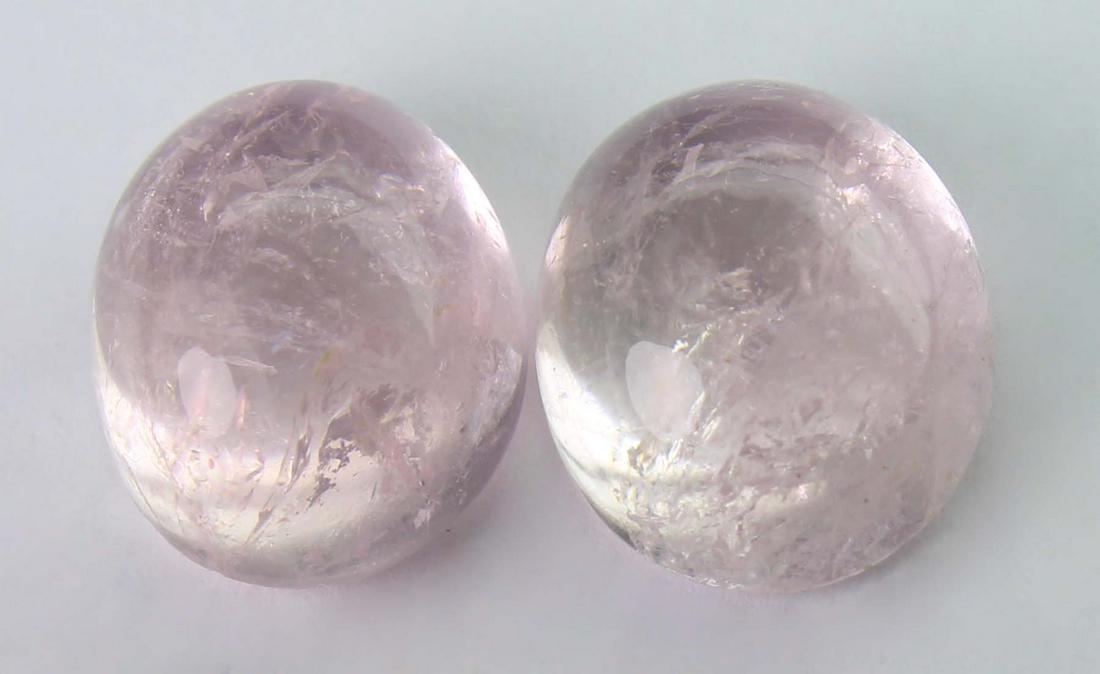 10.26 cts Natural Morganite Lot: No Reserve! Title: 10.26 cts Natural Morganite Lot Additional Information: Gemstone : Natural Morganite Shape and Cut : Oval Cabochon Weight : 10.26 carats Measurements : 11.47x9.58x5.74 mm , 11.33x9.
