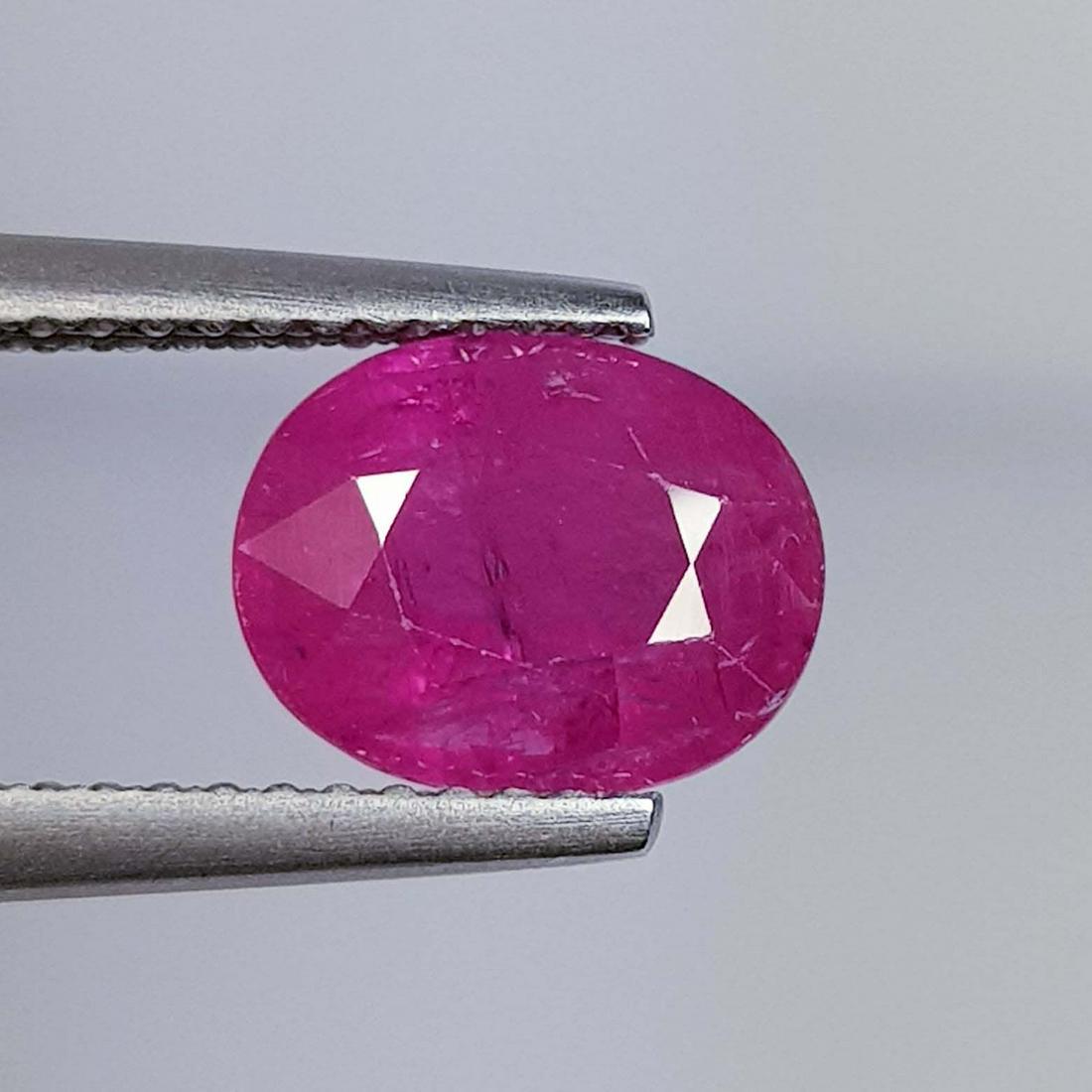 2.61 ctz Unheated Natural Burma Ruby: No Reserve! Title: 2.61 ctz Unheated Natural Burma Ruby Color/Clarity: Pink / VS Gemstones: Ruby Carat Weights: 2.61 Size/Dimensions: 9.00 x 7.00 x 4.60 Additional Information: Oval / Burma Shipping:
