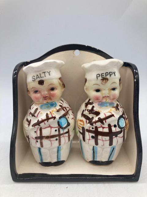 Vintage 3 Piece Chef Salty Peppy Ceramic Wall Hanger Japan Salt Pepper Shakers (1 of 8)