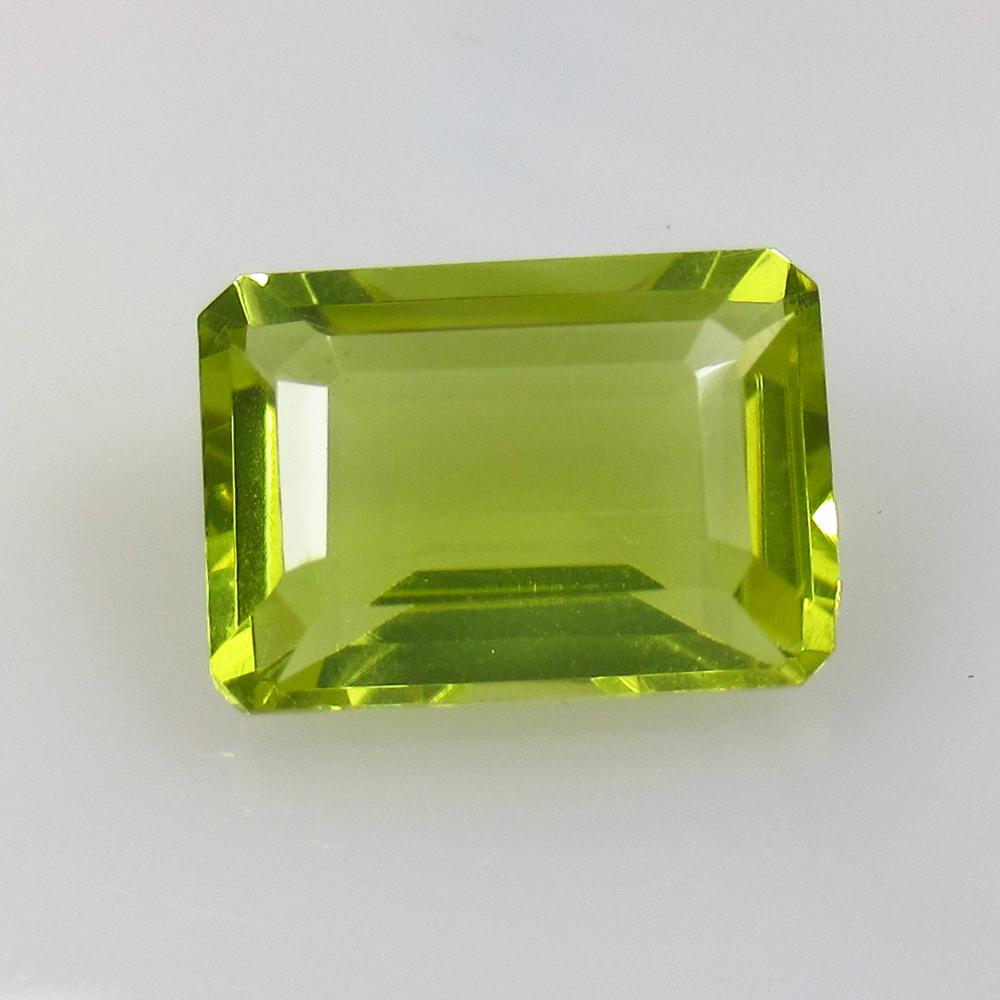 6.93 Ctw Natural Lemon Quartz Octagon Cut: No Reserve! Title: 6.93 Ctw Natural Lemon Quartz Octagon Cut Stone Clarity: VVS Gemstones: Natural Lemon Quartz Size/Dimensions: 6.93 Carat Weights: 14.00 x 9.90 x 6.50 mm Additional Information: Top 