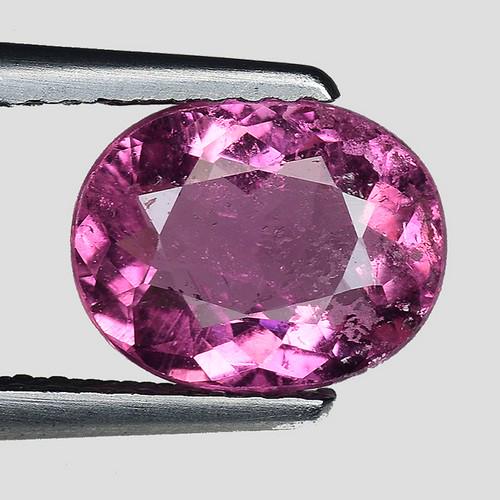 1.55 CTS NATURAL PINK TOURMALINE OVAL SHAPE RARE COLOR GEMSTONES COLLECTION - NO RESERVE: No Reserve! Title: 1.55 CTS NATURAL PINK TOURMALINE OVAL SHAPE RARE COLOR GEMSTONES COLLECTION - NO RESERVE Carat Weight: 1.55 Size/Dimensions: 8.2 x 6.6 x 3.8 MM Additional Information: MOZAMBIQUE CL