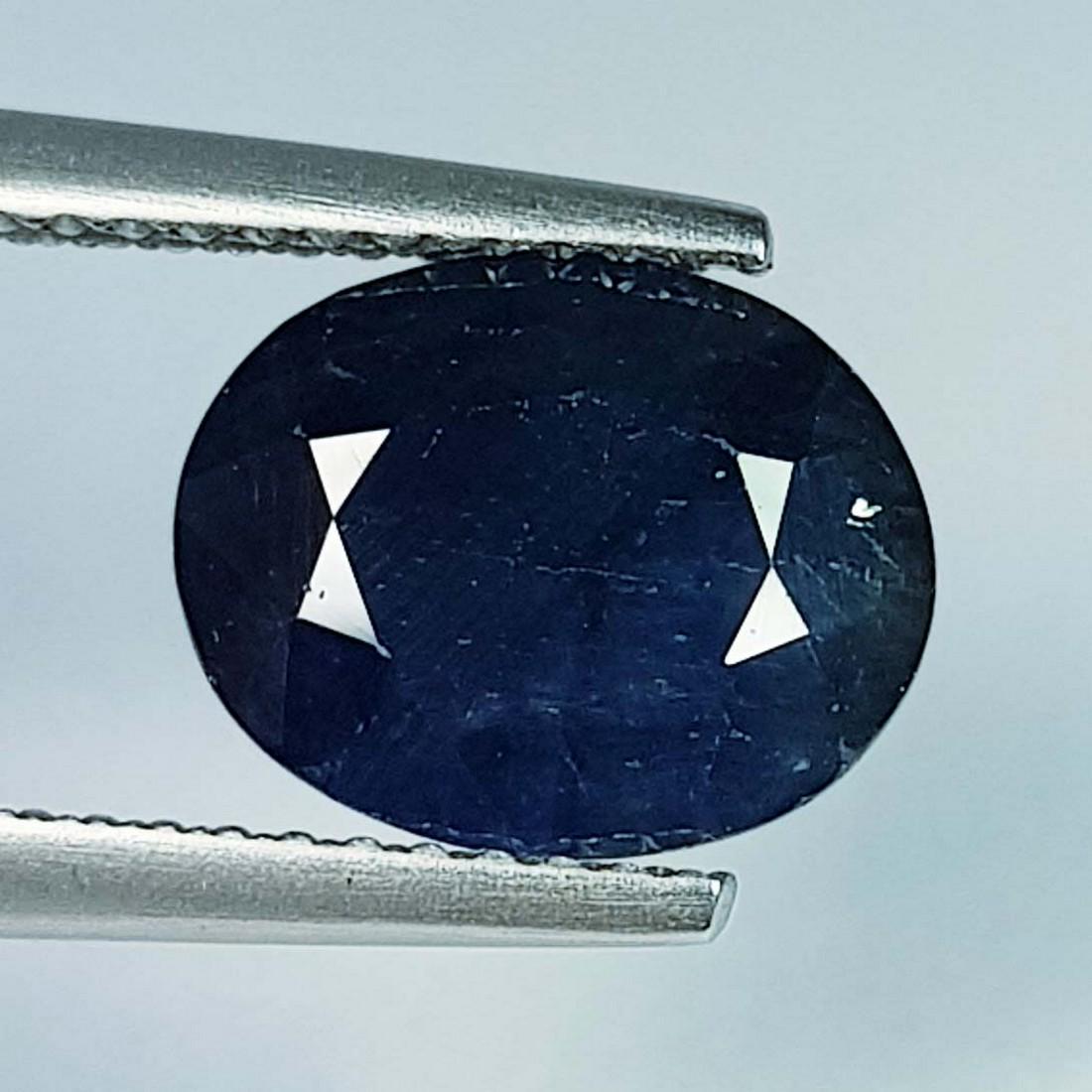 3.16 ctz Natural Blue Sapphire: No Reserve! Title: 3.16 ctz Natural Blue Sapphire Color/Clarity: Blue / VS Gemstones: Sapphire Carat Weights: 3.16 Size/Dimensions: 10.00 x 8.00 x 4.60 Additional Information: Oval / Burma Shipping: