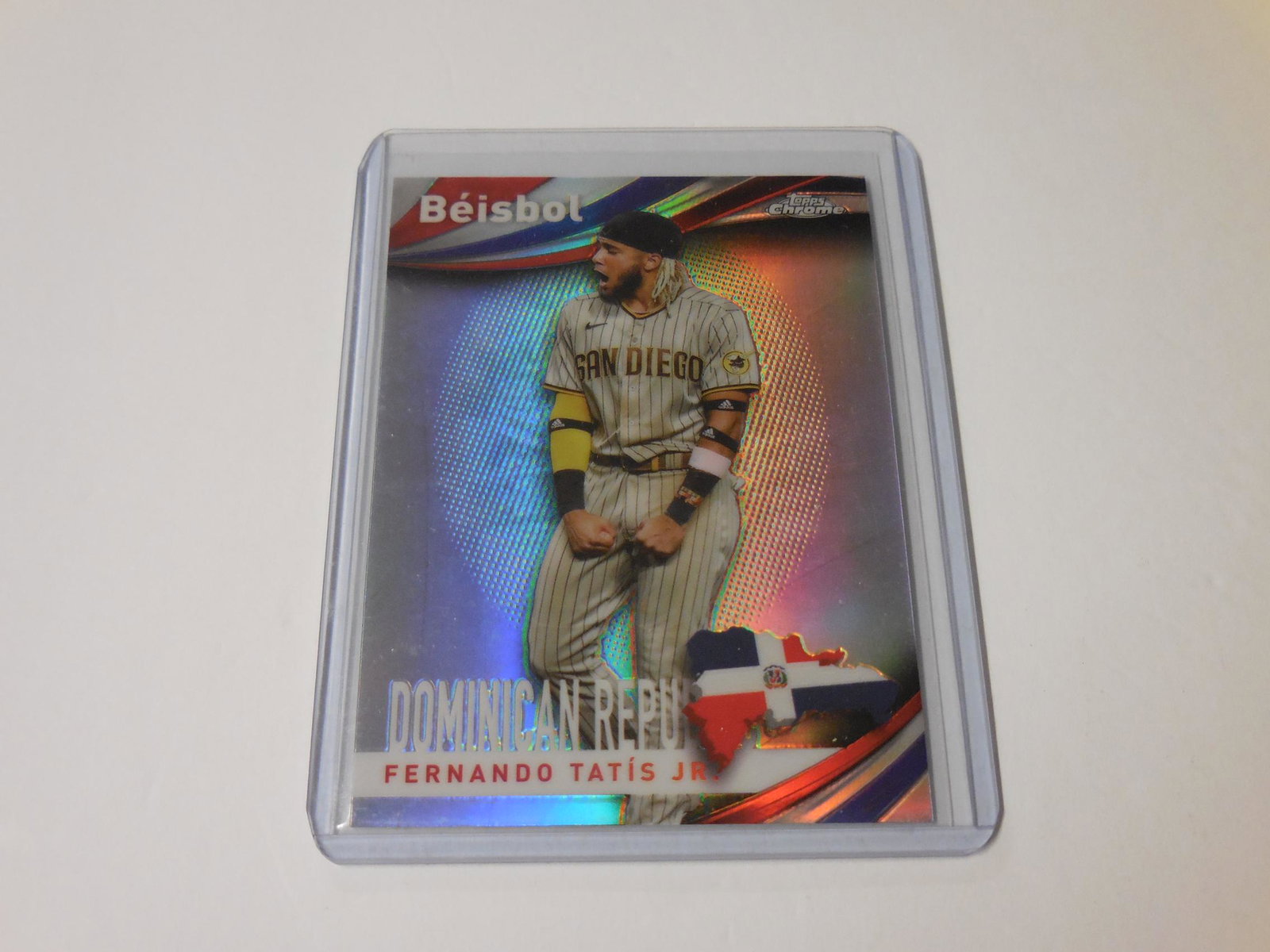 21 TOPPS CHROME FERNANDO TATIS JR: Title: 21 TOPPS CHROME FERNANDO TATIS JR Date/Period: Modern Additional Information: 2021 TOPPS CHROME FERNANDO TATIS JR BEISBOL DOMINICAN REPUBLIC REFRACTOR SAN DIEGO PADRES THIS IS A MUST HAVE CARD 