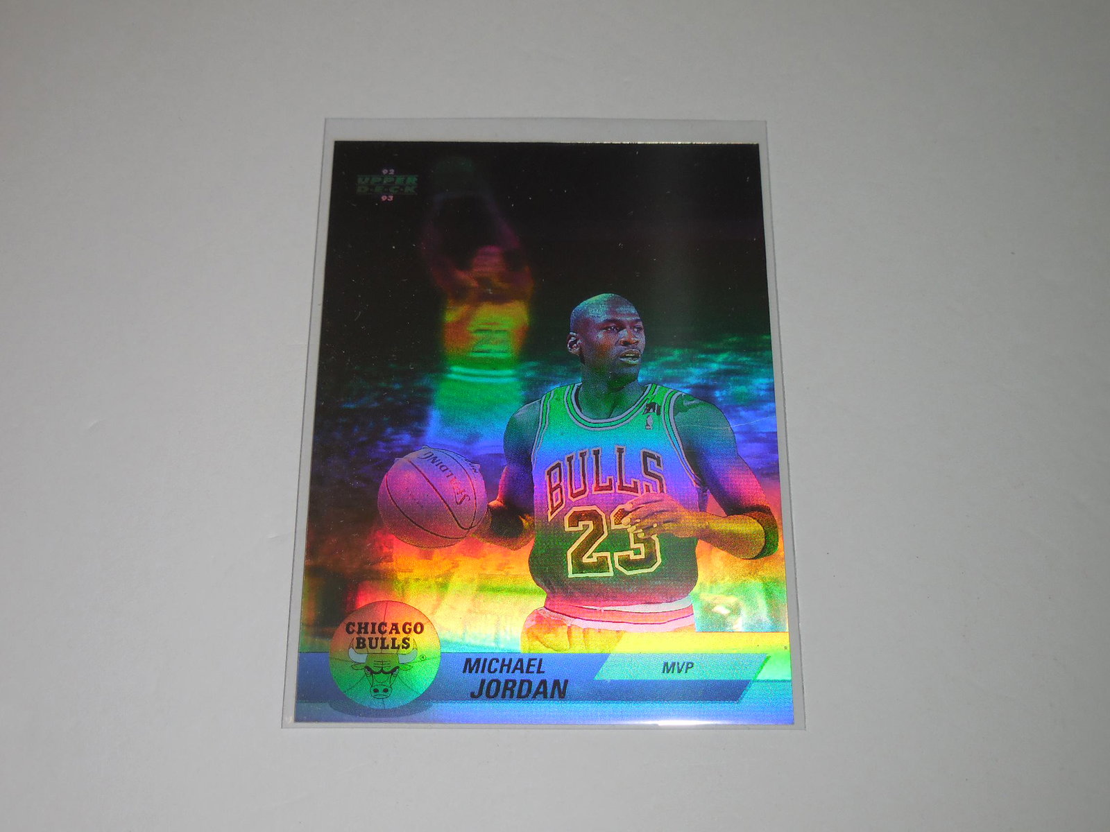 92-93 UD MICHAEL JORDAN HOLOGRAM AW9: Title: 92-93 UD MICHAEL JORDAN HOLOGRAM AW9 Date/Period: Modern Additional Information: 1992-93 UPPER DECK MICHAEL JORDAN AWARD WINNERS HOLOGRAM AW9 THIS IS A MUST HAVE CARD FOR ANY COLLECTOR. PLEASE 