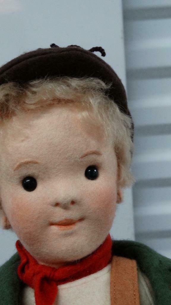 R. JOHN WRIGHT 2007 FIRST IN SERIES STEIFF KINDER BOY LUKAS 153 of 500 MIB: R. JOHN WRIGHT 2007 FIRST IN SERIES STEIFF KINDER BOY LUKAS 153 of 500 MIB R. JOHN WRIGHT 2007 FIRST IN SERIES STEIFF KINDER BOY LUKAS 153 of 500 MIB Description R. JOHN WRIGHT FIRST IN SERIES LUKAS S