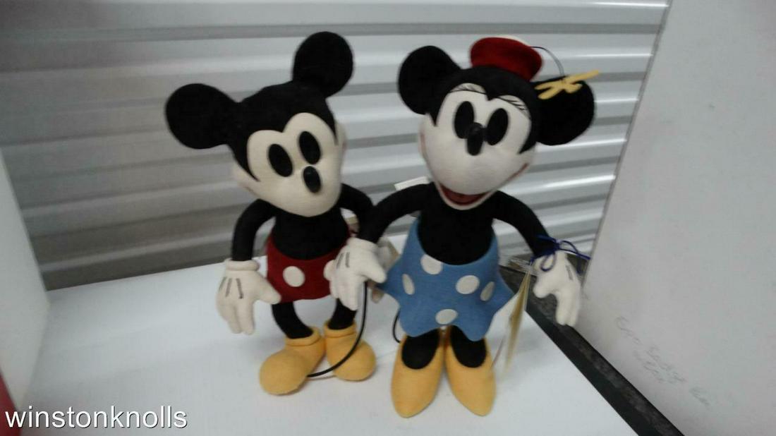 R. JOHN WRIGHT 2005 12" DISNEY MICKEY MOUSE +2006 MICKEY'S SWEETHEART MINNIE MIB: R. JOHN WRIGHT 2005 12" DISNEY MICKEY MOUSE +2006 MICKEY'S SWEETHEART MINNIE MIB R. JOHN WRIGHT 2005 12" DISNEY MICKEY MOUSE +2006 MICKEY'S SWEETHEART MINNIE MIB Description R. JOHN WRIGHT MICKEY MOUS