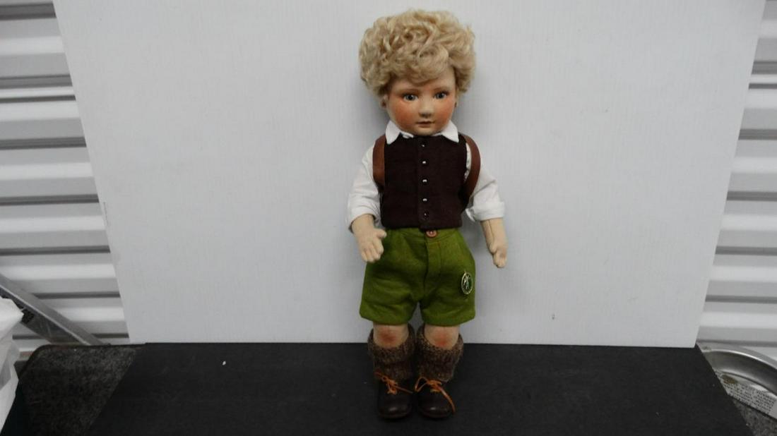 1981-84 R. JOHN WRIGHT LITTLE CHILDREN SERIES I PETER LTD 188/250 MINT GREEN BOX: 1981-84 R. JOHN WRIGHT LITTLE CHILDREN SERIES I PETER LTD 188/250 MINT GREEN BOX 1981-84 R. JOHN WRIGHT LITTLE CHILDREN SERIES I PETER LTD 188/250 MINT GREEN BOX Description Little Children Series I 1