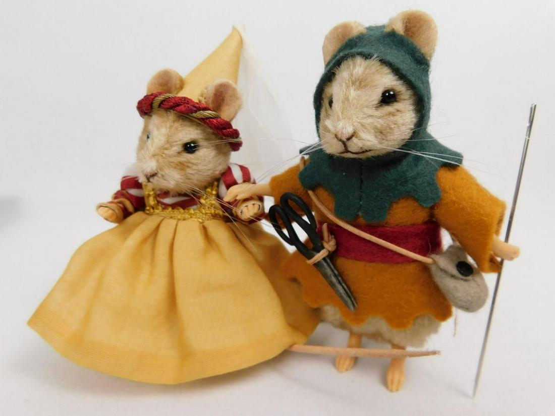 R. JOHN WRIGHT 2018 ONCE UPON A TIME CONVENTION BRAVE LITTLE TAILOR AND PRINCESS: R. JOHN WRIGHT 2018 ONCE UPON A TIME CONVENTION BRAVE LITTLE TAILOR AND PRINCESS R. JOHN WRIGHT 2018 ONCE UPON A TIME CONVENTION BRAVE LITTLE TAILOR AND PRINCESS Description 2018 Convention Once Upon