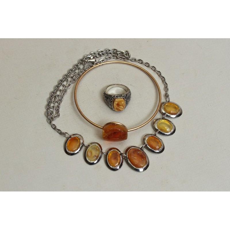 38g Antique Baltic amber set of necklace, bracelet and ring (1 of 20)