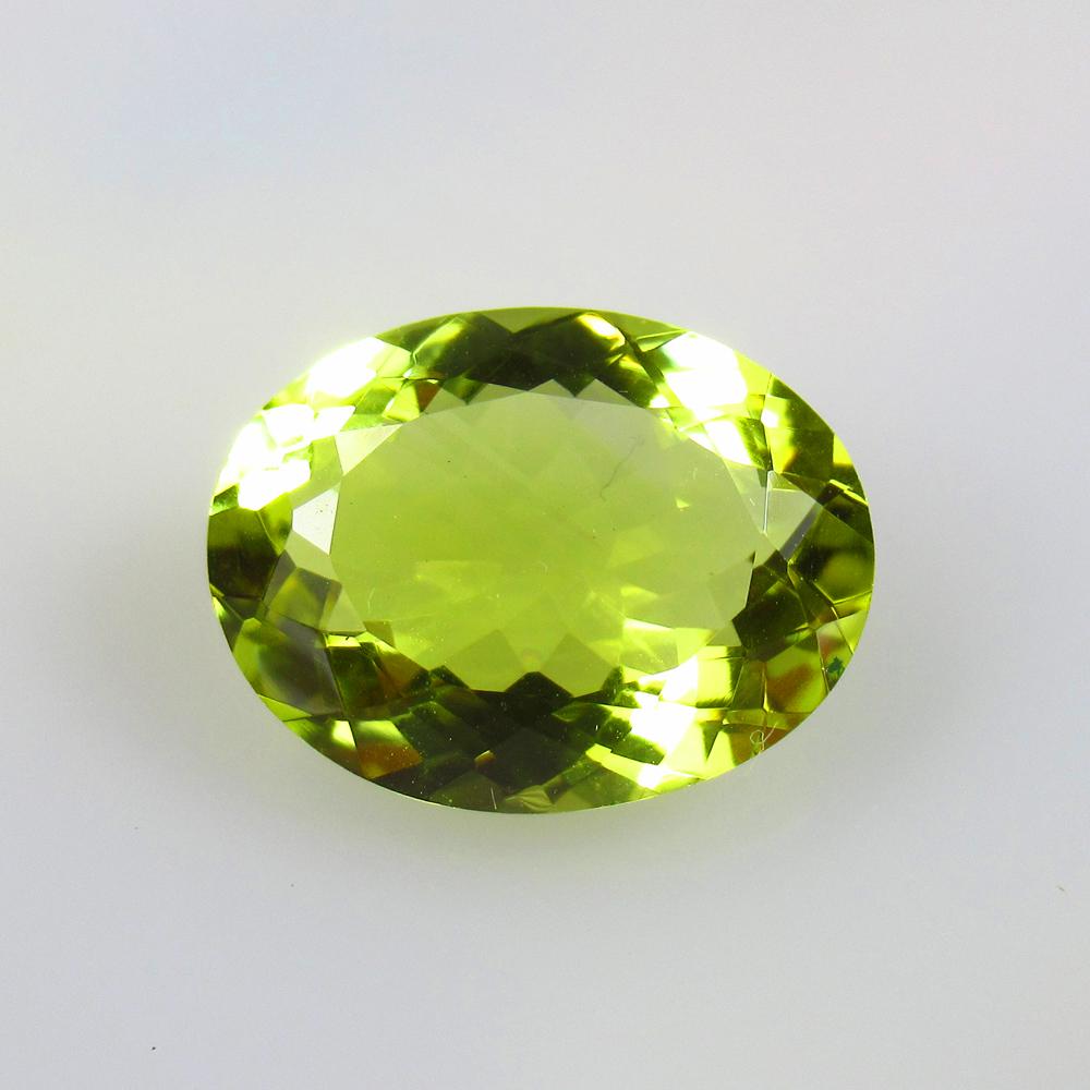8.16 Ctw Natural Lemon Quartz Oval Cut: No Reserve! Title: 8.16 Ctw Natural Lemon Quartz Oval Cut Stone Clarity: VVS Gemstones: Natural Lemon Quartz Size/Dimensions: 8.16 Carat Weights: 16.30 x 12.40 x 7.20 mm Additional Information: Good L
