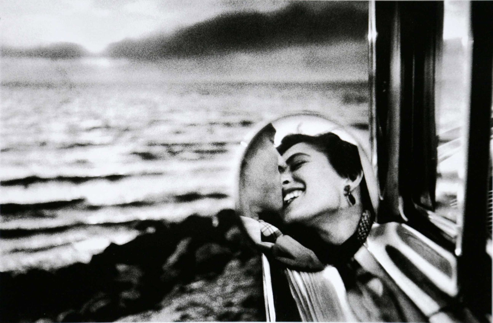Elliott Erwitt, California, Usa, 1955: Artist: Elliott Erwitt Title: California, Usa, 1955 Date Printed: 2008 Medium: High Quality Offset Photo Print with Copyright Elliott Erwitt / Magnum Photos Print Origin: Printed in Italy - Portfolio 