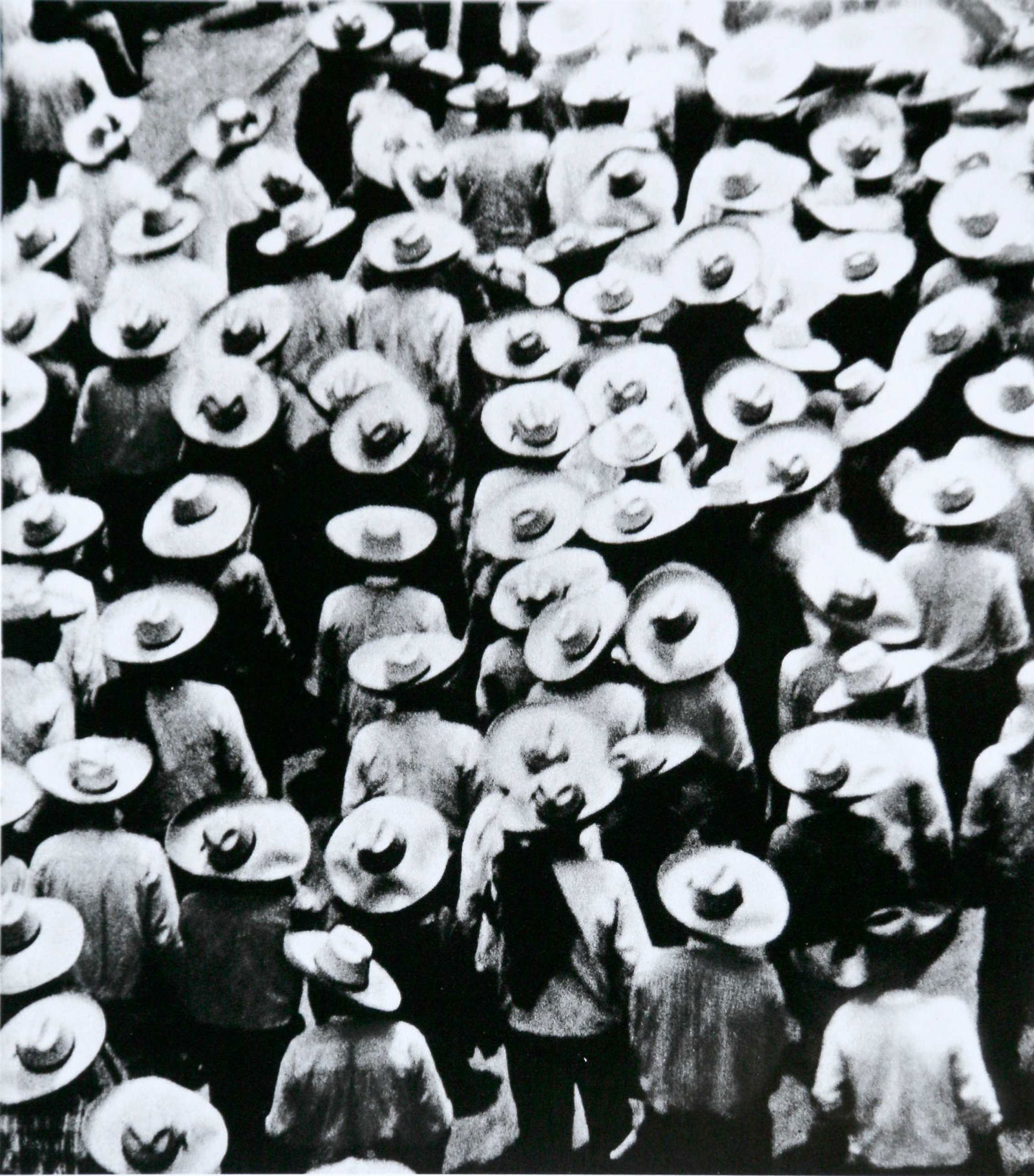 Tina Modotti, Campesinos. Mexico, 1926 (1 of 1)