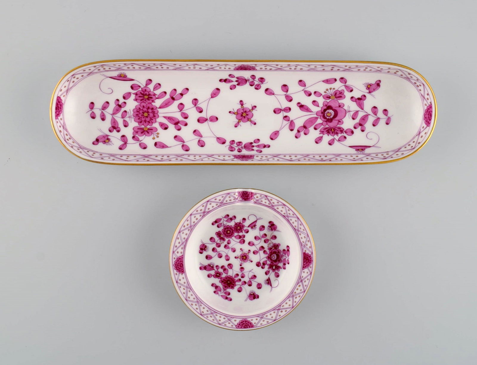 Meissen Pink Indian pen tray and ashtray in hand-painted porcelain. Pink flowers and gold (1 of 6)