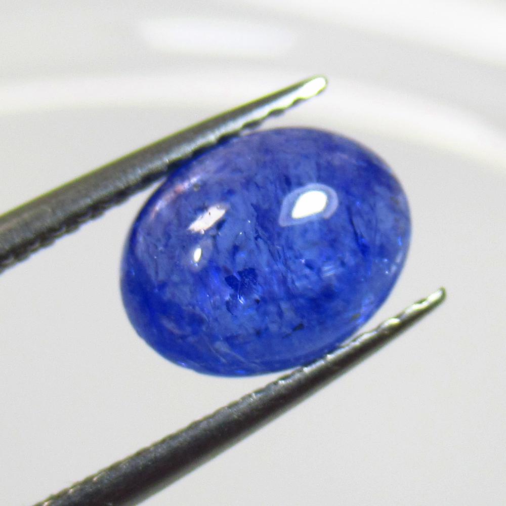 2.30 Ctw Natural Tanzanite Oval Cab: No Reserve! Title: 2.30 Ctw Natural Tanzanite Oval Cab Stone Clarity: SI Gemstones: Natural Tanzanite Carat Weights: 2.3 Size/Dimensions: 9.10 x 7.10 x 4.10 mm Additional Information: Top Quality Lust
