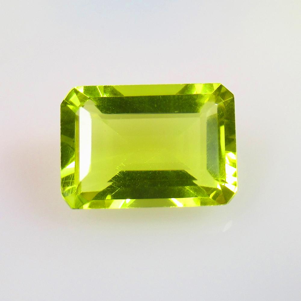 6.78 Ctw Natural Lemon Quartz Octagon Cut: No Reserve! Title: 6.78 Ctw Natural Lemon Quartz Octagon Cut Stone Clarity: VVS Gemstones: Natural Lemon Quartz Carat Weights: 6.78 Size/Dimensions: 14.10 x 10.00 x 6.60 mm Additional Information: Top
