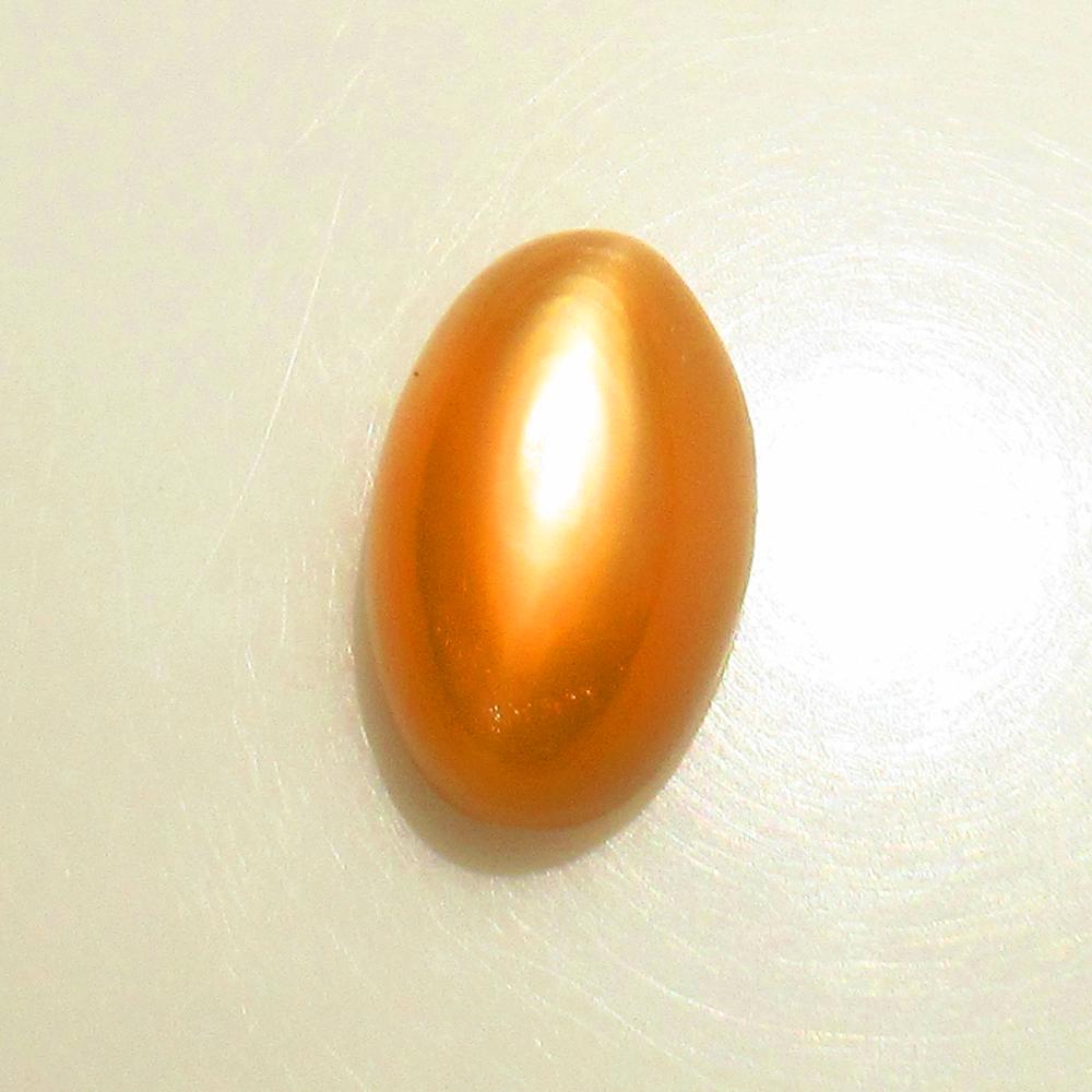 7.78 Ctw Natural Moonstone Oval Cab: No Reserve! Title: 7.78 Ctw Natural Moonstone Oval Cab Stone Clarity: Semi-Transparent Gemstones: Natural Moonstone Carat Weights: 7.78 Size/Dimensions: 14.40 x 9.10 x 8.10 mm Additional Information: