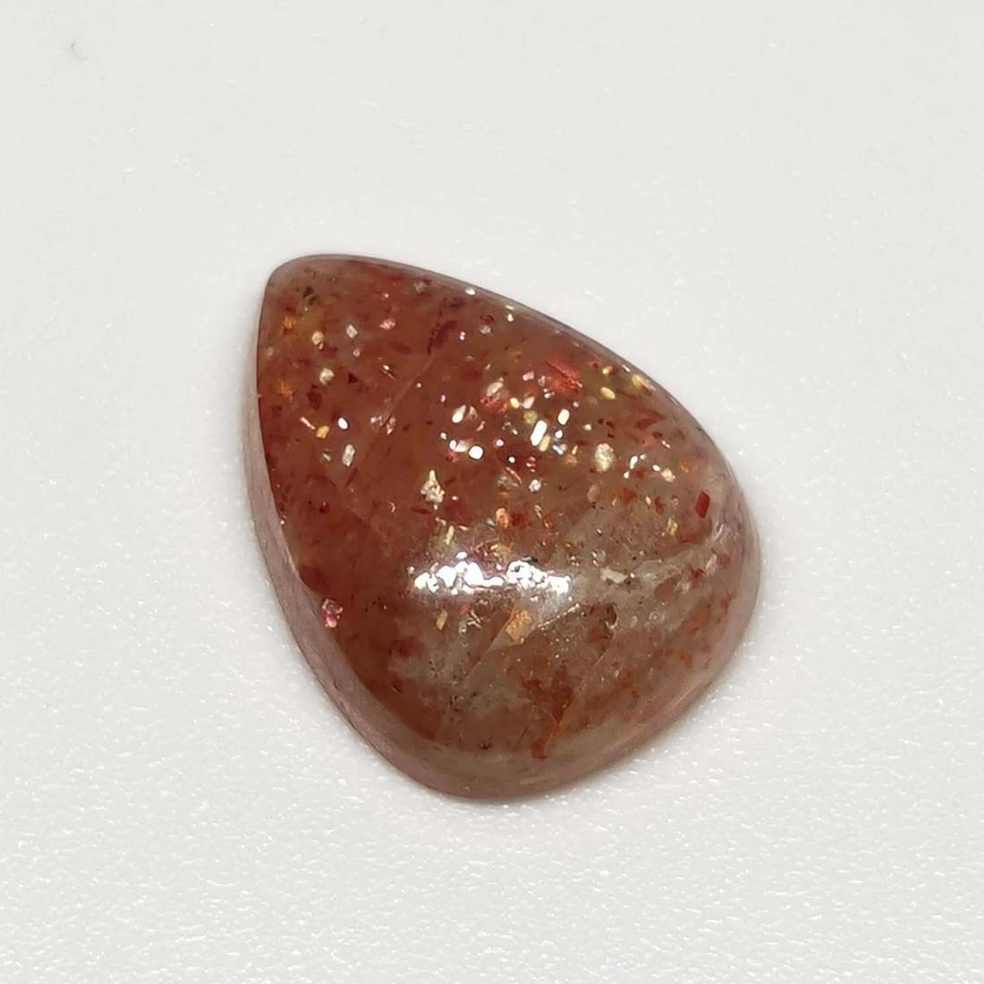4.70 ct Natural Sunstone: No Reserve! Title: 4.70 ct Natural Sunstone Additional Information: Gemstones: Sunstone Carat Weights: 4.70 ct Size/Dimensions: 13 X 10 X 5 mm Materials & Techniques: Sunstone Shipping: Domestic: Flat