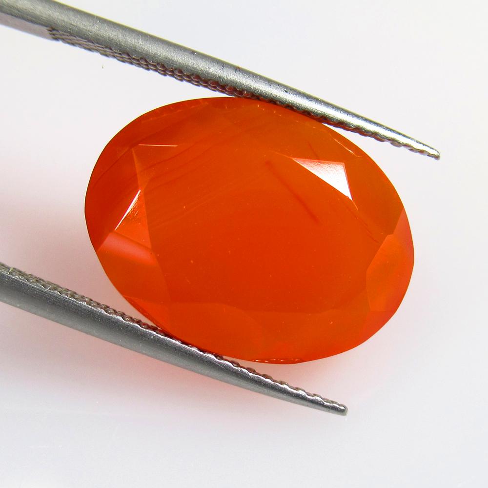 7.37 Ctw Natural Orange Carnelian Oval Cut: No Reserve! Title: 7.37 Ctw Natural Orange Carnelian Oval Cut Stone Clarity: Semi-Transparent Gemstones: Carnelian Carat Weights: 7.37 Size/Dimensions: 16.20 x 12.20 x 6.10 mm Additional Information: 