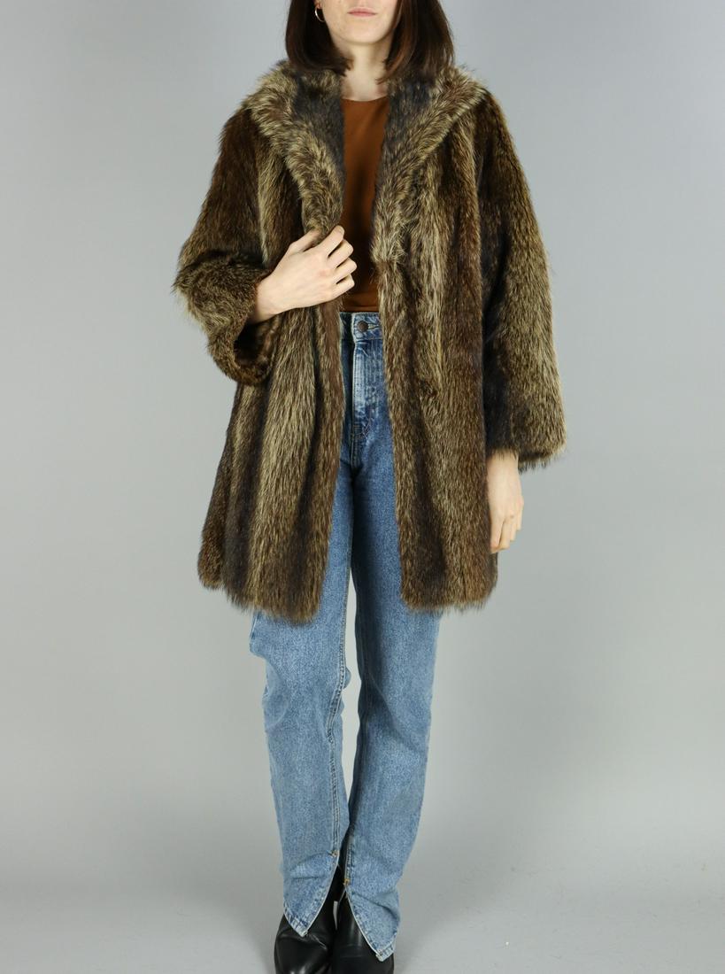 BROWN RACCOON FUR JACKET EU: L; US: 14-16 (1 of 11)
