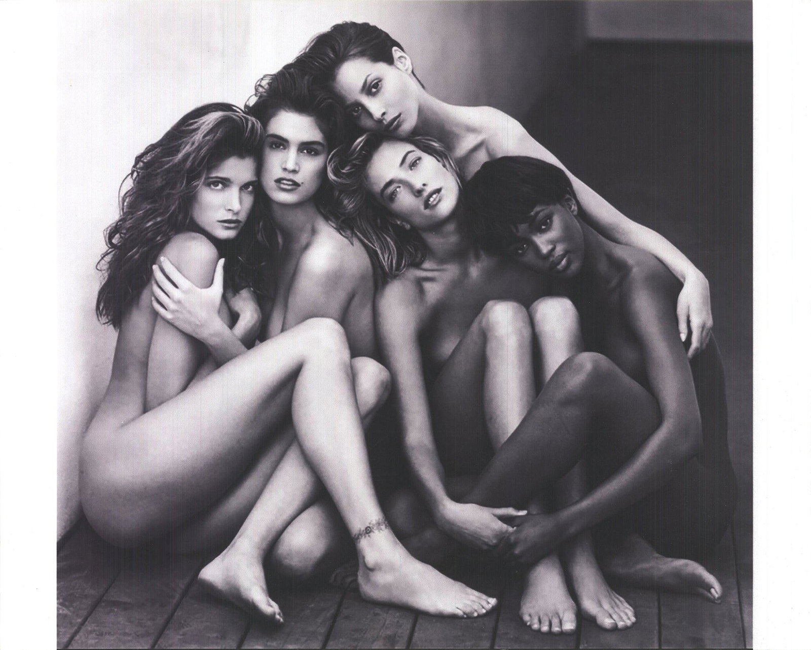 Herb Ritts - Stephanie, Cindy, Christy, Tatjana, Naomi-Hollywood - Offset Lithograph 16" x 20": Stephanie, Cindy, Christy, Tatjana, Naomi-Hollywood by Herb Ritts, Unsigned Offset Lithograph. Paper size is 16 x 20 inches, with an image size of 16 x 17.25 inches. The Offset Lithograph is from an u