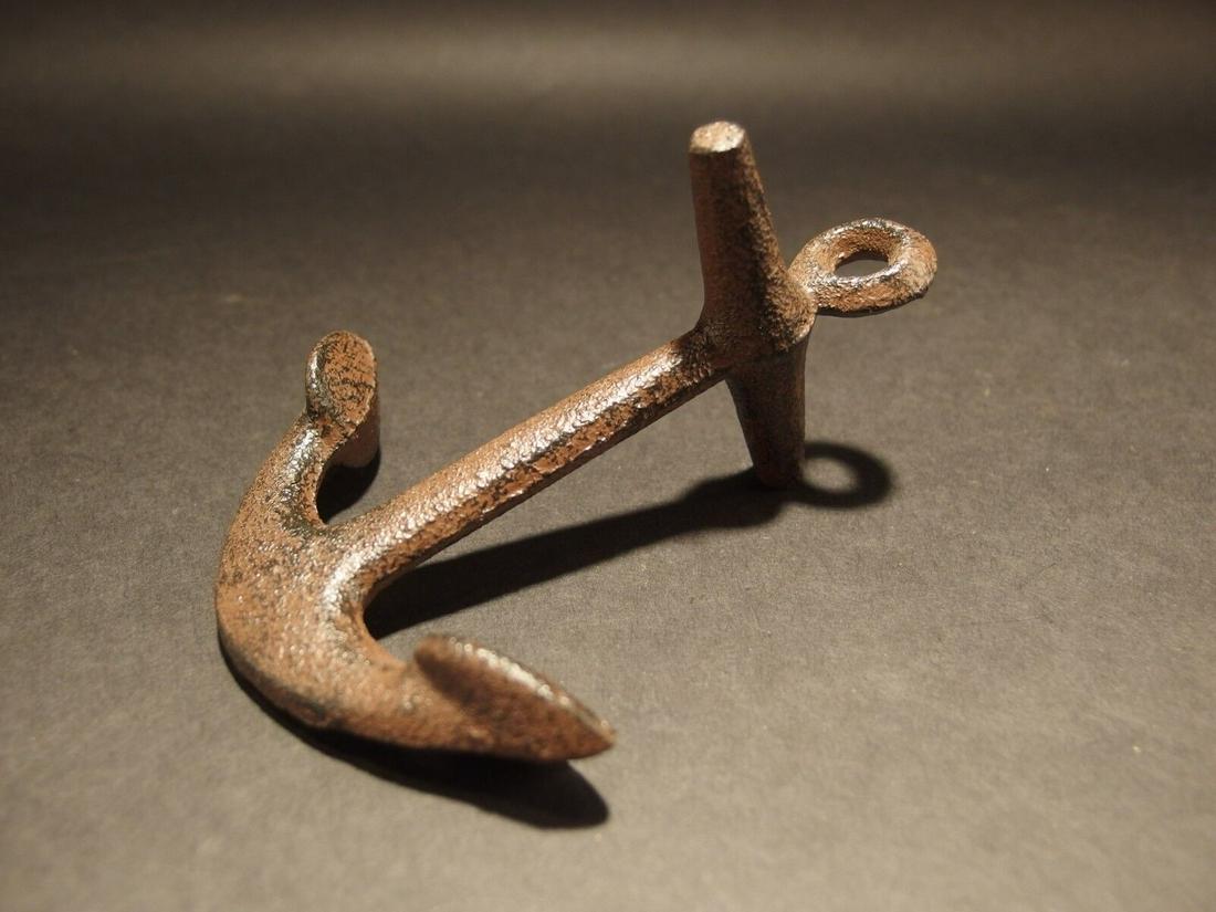 Cast Iron Ships Boat Anchor Desk Paperweight: 4 5/8" long x 3 5/8" Wide Very accurate and well made reproduction of an antique paperweight. All solid cast iron, painted to look old. Reserve: $15.00 Shipping: Domestic: Flat-rate of $6.00 to anywhe