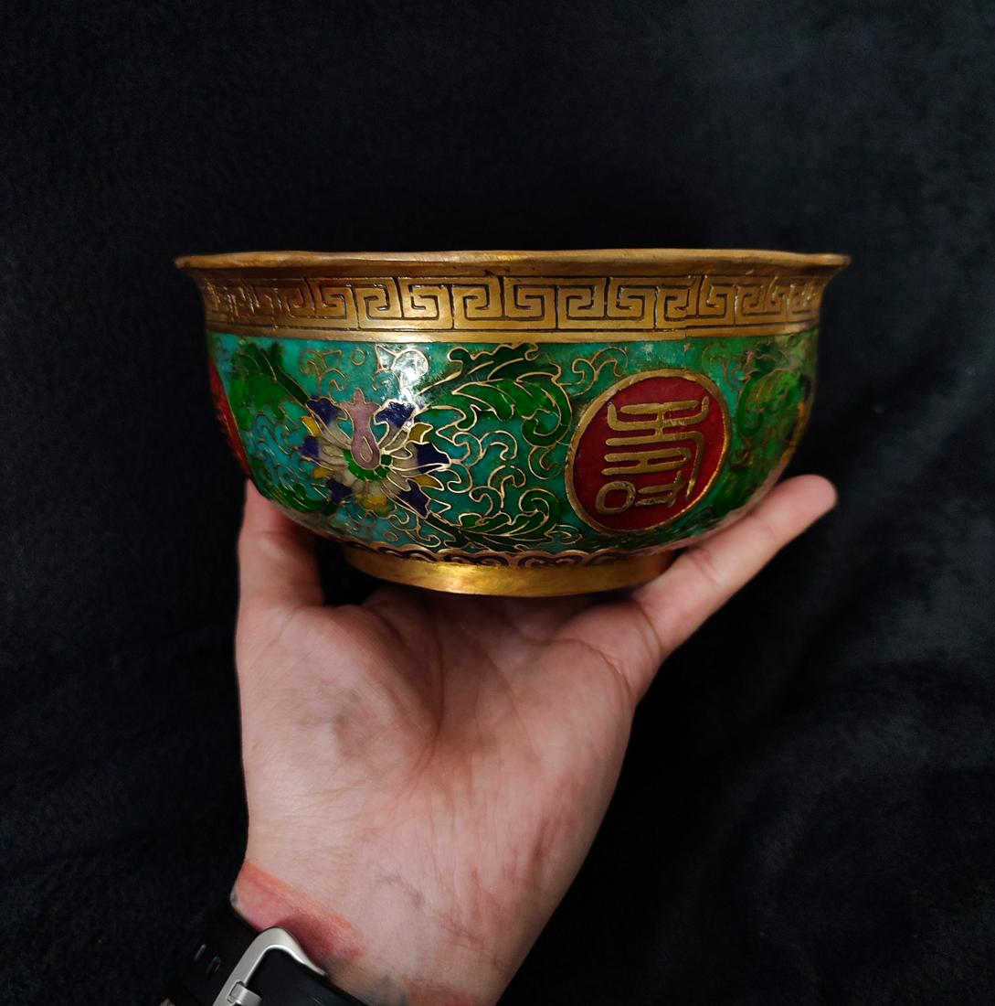 Antique Chinese Bronze Enamelled Vessel (1 of 6)