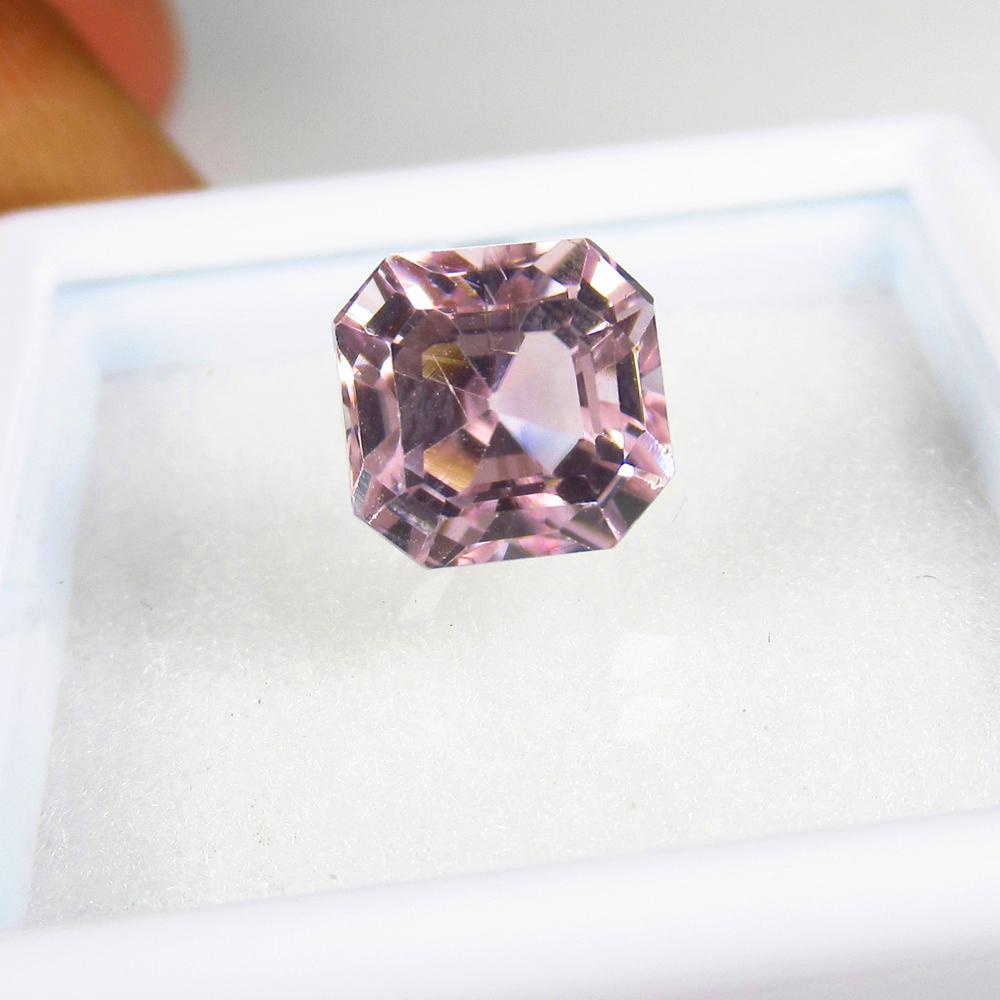 Natural Pink Kunzite - 2.78 Ct (1 of 2)