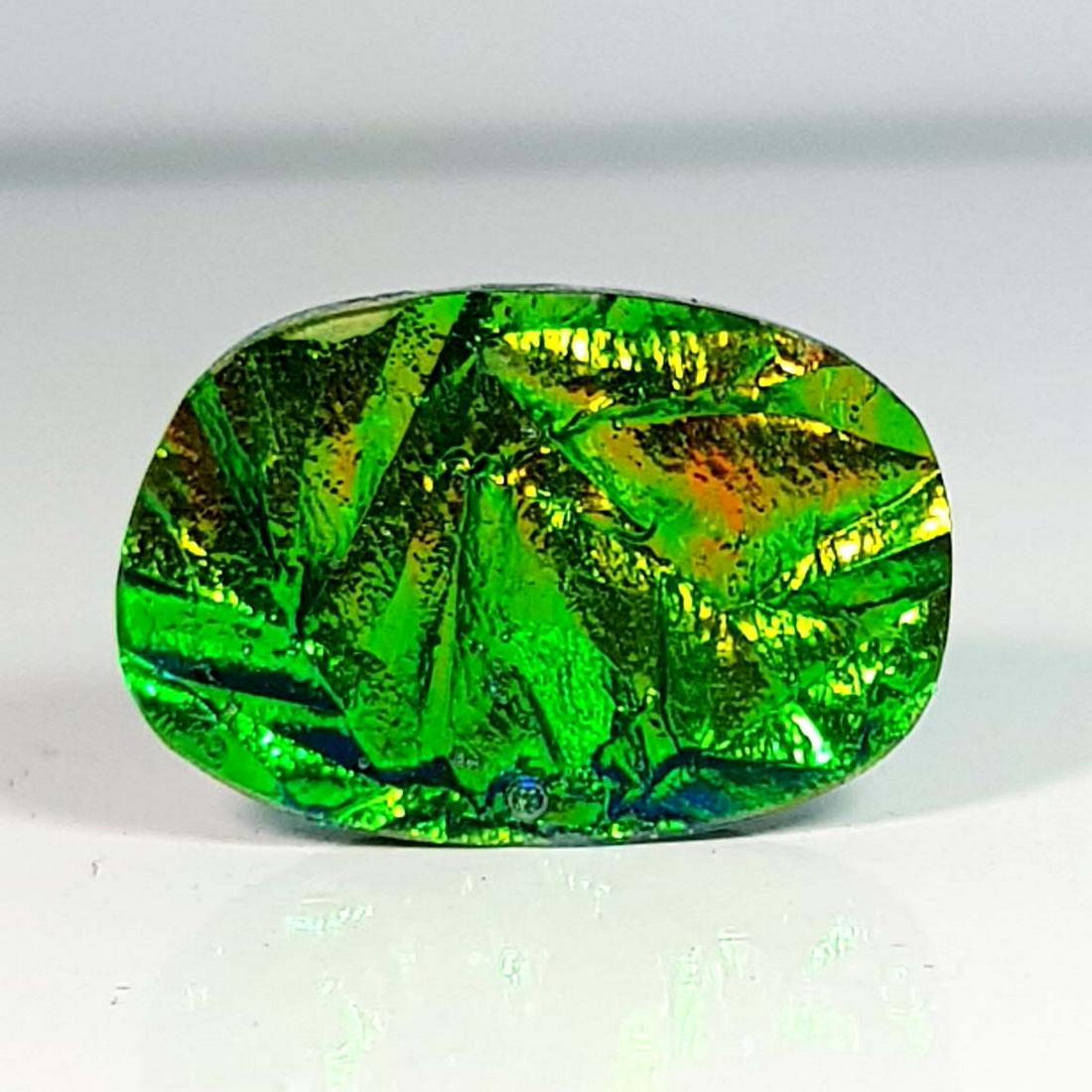 4.49 Ctz Australian Doublet Opal: No Reserve! Title: 4.49 Ctz Australian Doublet Opal Color/Clarity: Play of colors/ Opaque Gemstones: Opal Carat Weights: 4.49 Size/Dimensions: 15.20 x 10.30 x 3.10 Additional Information: Oval / Austr
