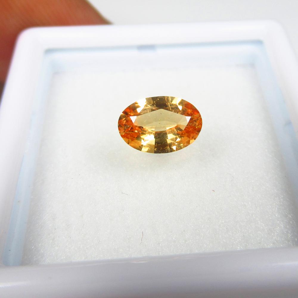 Natural Fancy Orange Sapphire - 0.89 Ct (1 of 2)
