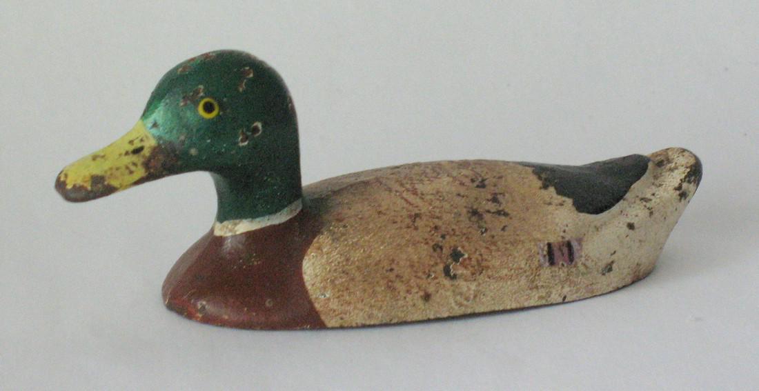 Vintage Cast Iron Duck Paper Weight (1 of 2)