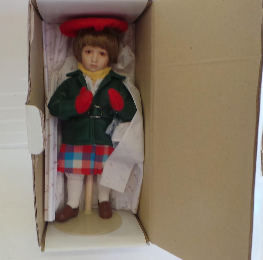 Vintage bird bookends: Vintage bird bookends - Size: 5" High Shipping: Domestic: Flat-rate of $8.00 to anywhere within the contiguous U.S. International: Foreign shipping rates are determined by destination. International s