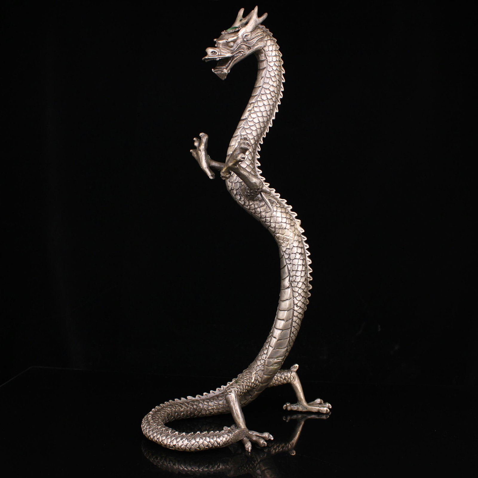 Vintage Silver Plated Copper Inlay Gem Lucky Dragon Statue: Title: Vintage Silver Plated Copper Inlay Gem Lucky Dragon Statue Date Period: After 1900 Origin: Chinese Materials: Copper , Silver Dimensions: 430 x 210 (mm) 16.93 x 8.27 (inches) Weight: 2.79 lbs/1