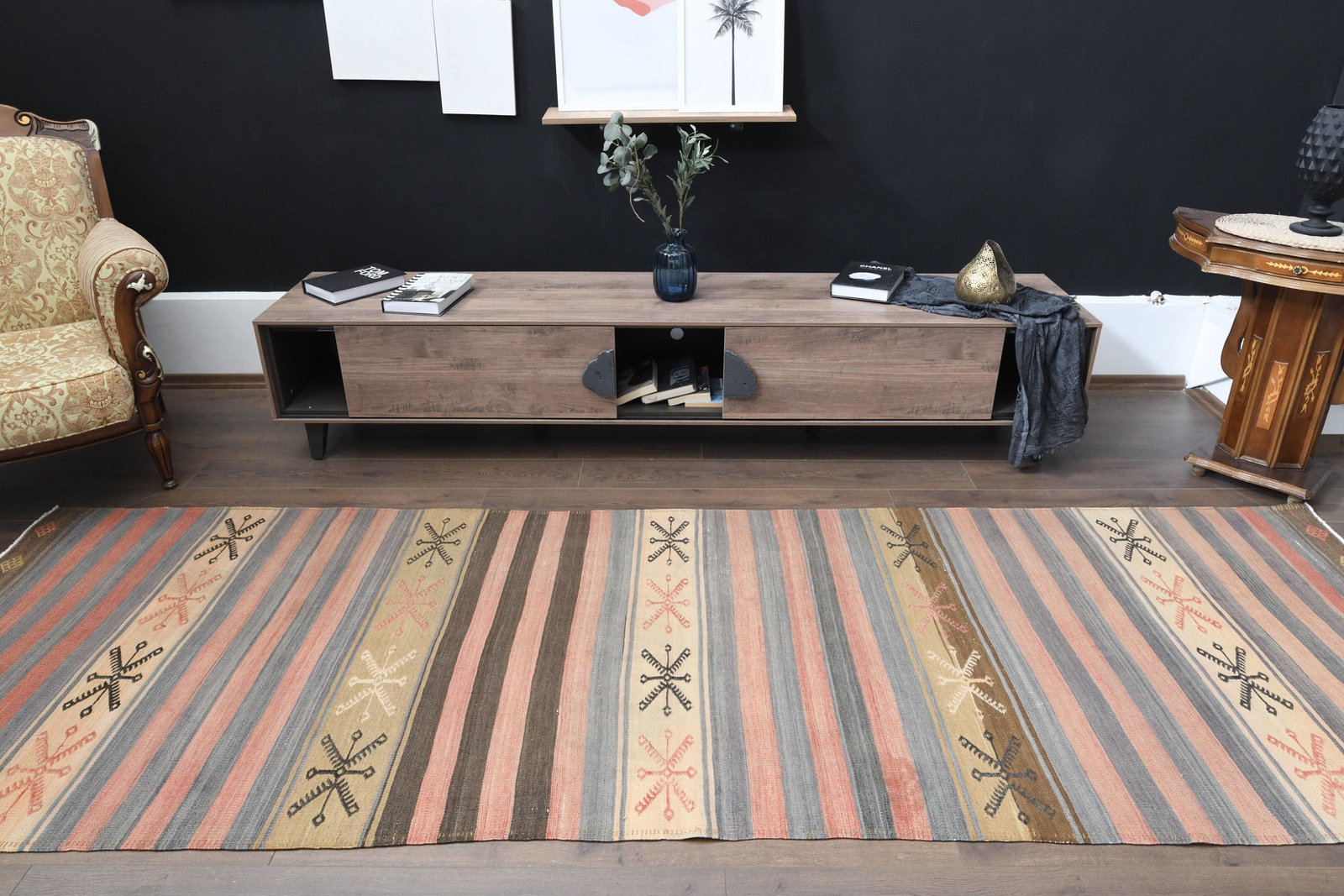 4x12 MINIMALIST TRIBAL KILIM Narrow Hand Woven Wool Rug: Title: 4x12 MINIMALIST TRIBAL KILIM Narrow Hand Woven Wool Rug Date/Period: 1960 - 1970 Origin: Turkey Dimension: 118x363= 4,28 CM - 3'9x11'9 ft Materials: Wool and Cotton Provenance: This one-of-a-ki