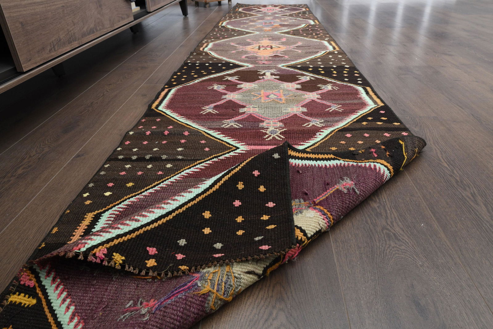 2'5x11'7 ft, BROWM PINK ,TURKISH Antique Runner Rug: Title: 2'5x11'7 ft, BROWM PINK ,TURKISH Antique Runner Rug Date/Period: 1960 - 1970 Origin: Turkey Dimension: 75x356=267 CM - 2'5x11'7 ft Materials: Wool and Cotton Provenance: This one-of-a-kind Vint