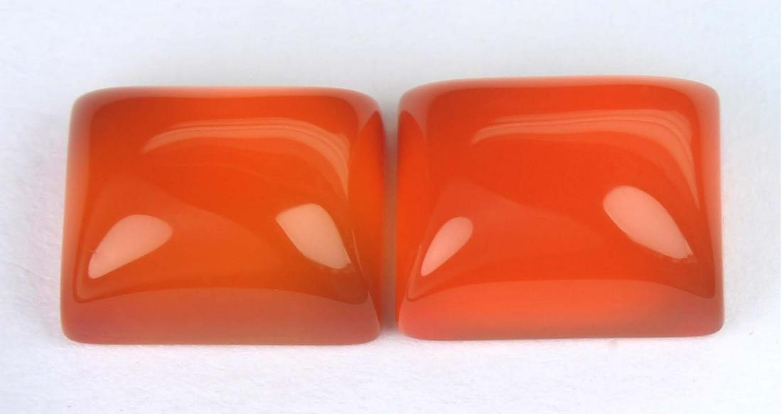 8.10 Cts Natural Carnelian Lot: No Reserve! Title: 8.10 Cts Natural Carnelian Lot Gemstone : Natural Carnelian Weight : 8.10 carat Shape : Rectangular Caboshon Dimensions : 10x8 mm Number of Stone : 2 Color : Orange Origin : India T