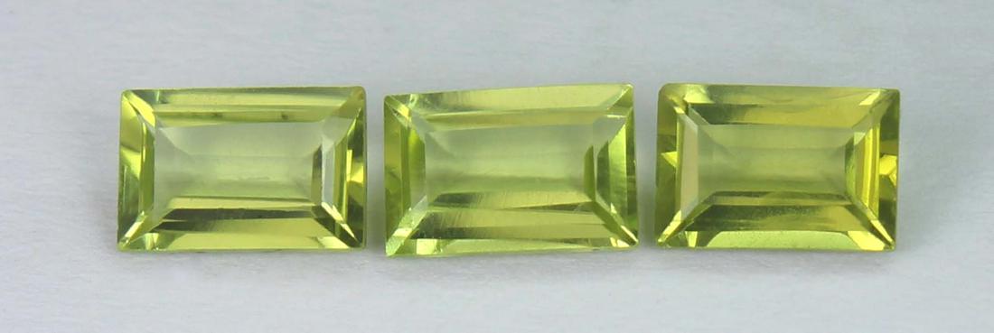 1.77 Cts Natural Peridot Lot (1 of 3)