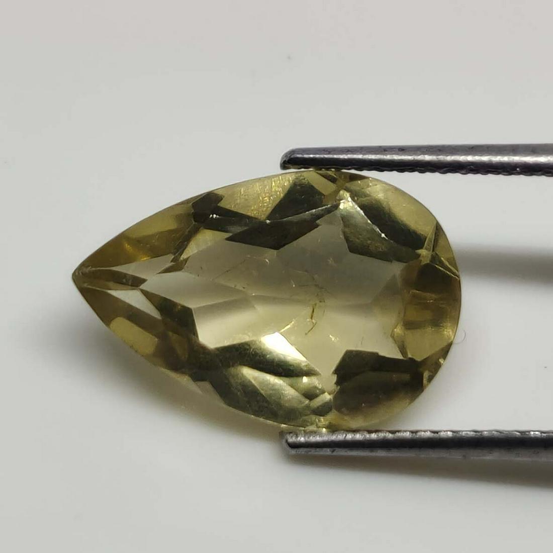 4.50 ct Natural Green Lemon Quartz: No Reserve! Title: 4.50 ct Natural Green Lemon Quartz Description: Gemstones: Quartz Carat Weights: 4.50 ct Size/Dimensions: 15 x 10 x 6 mm Gemstone: Quartz,Stone Shipping: Domestic: Flat-rate of