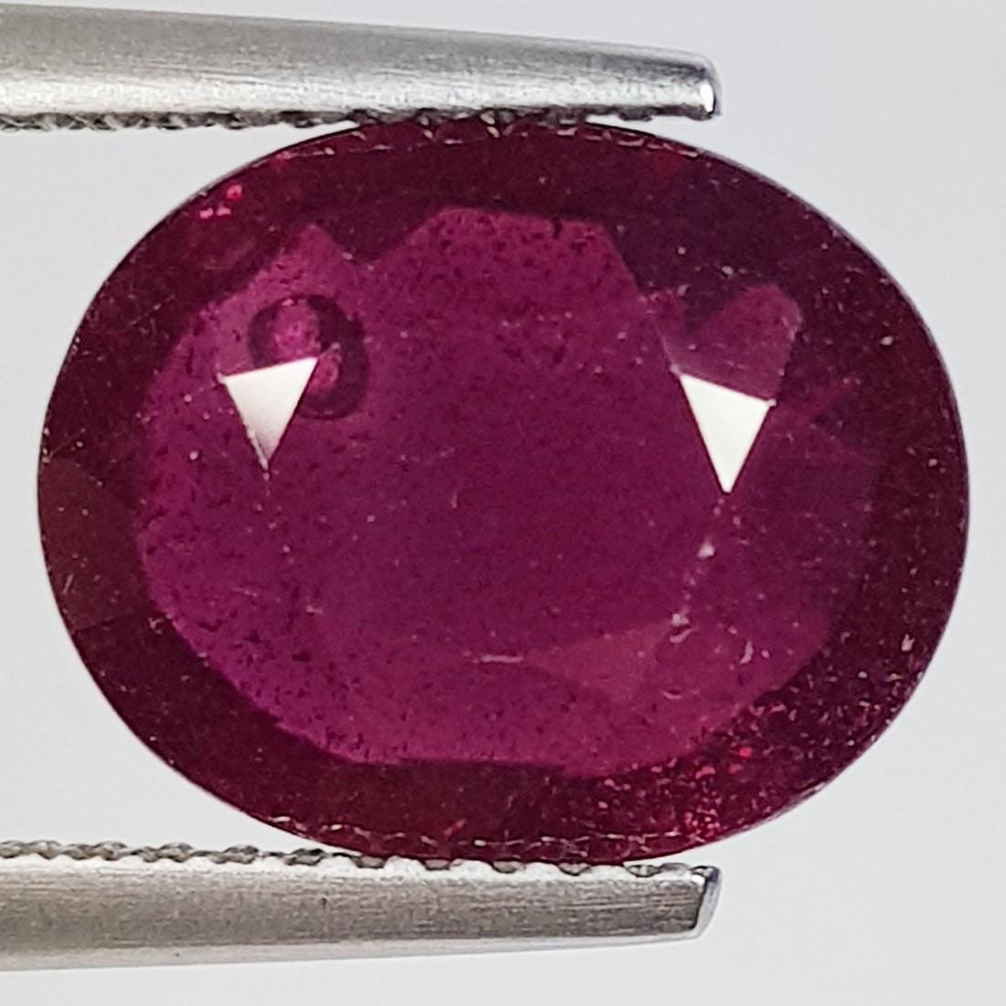 4.97 Ctz Natural Red Ruby (1 of 3)