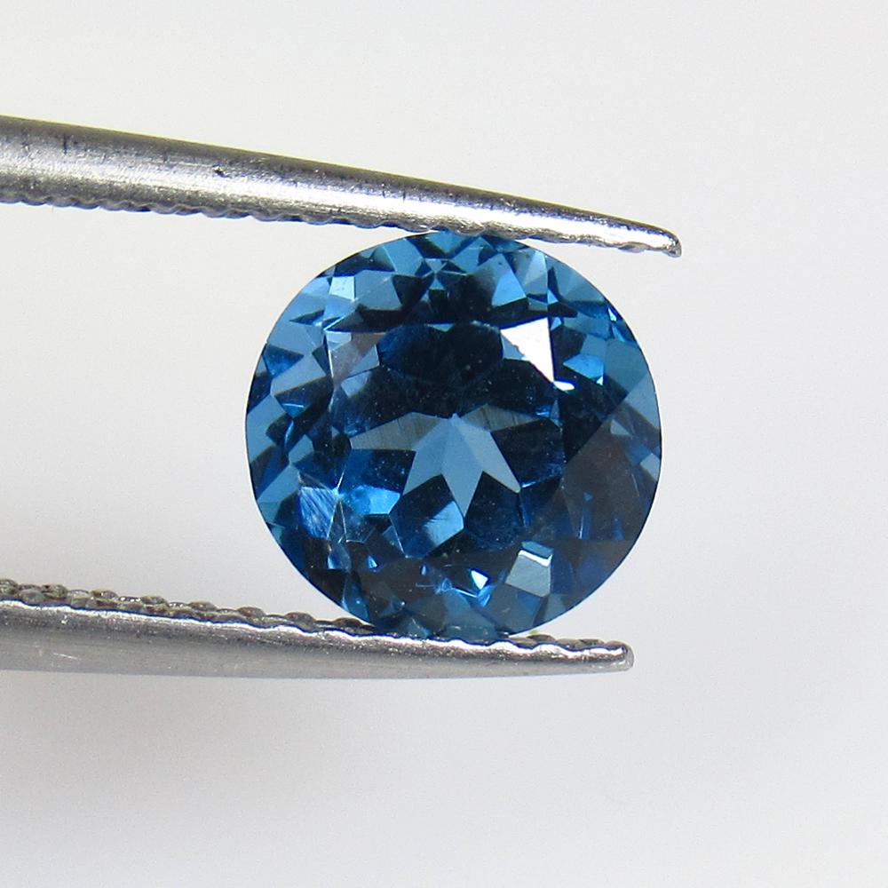 2.00 Ctw Natural Blue Topaz Round Cut (1 of 3)