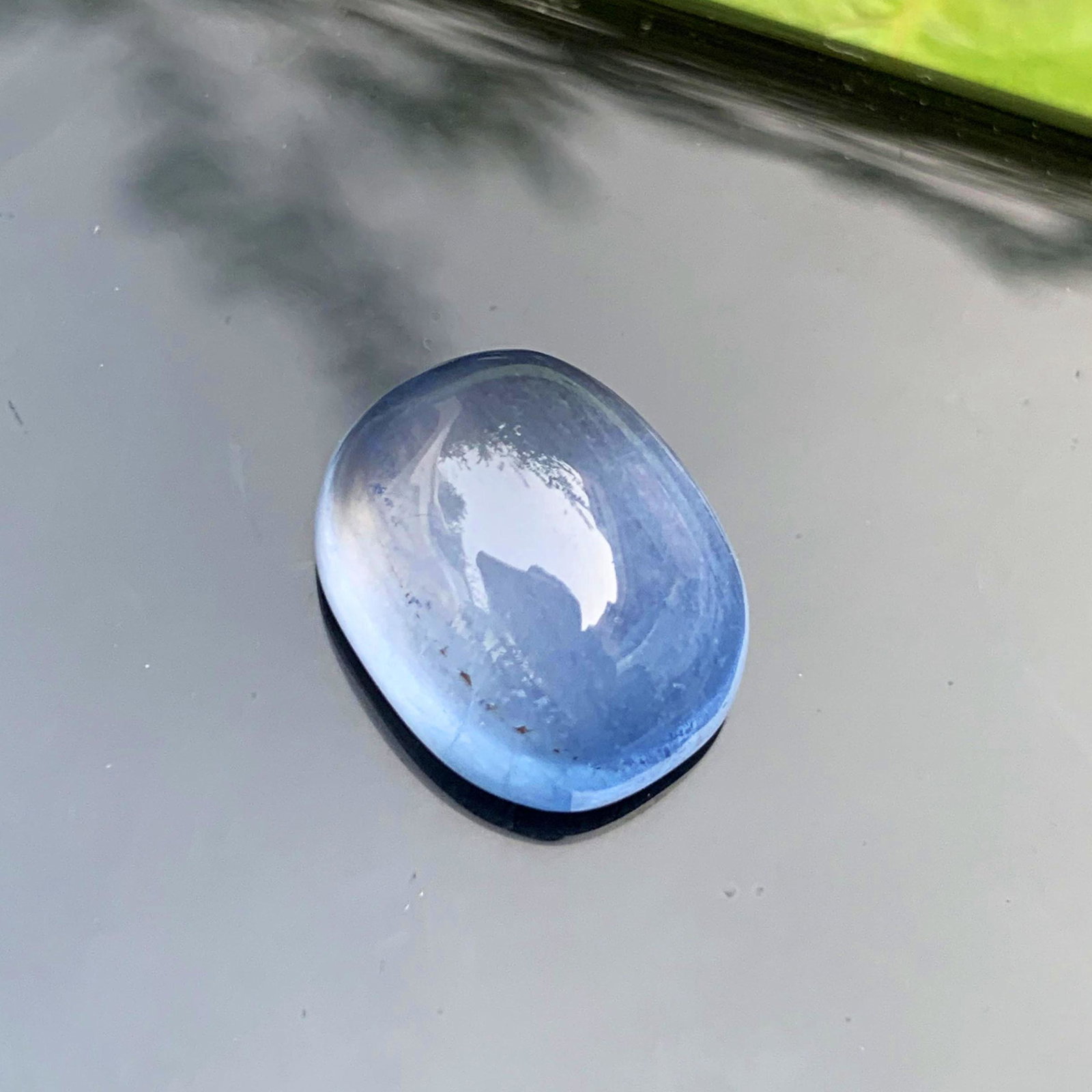 Santa Maria Color Aquamarine Cabochon, Sky Blue Aquamarine Gemstone For Ring Making, Cats Eye: Materials: Gemstone; Gem type: Aquamarine Length: 15 millimeters Description Santa Maria Color Aquamarine Cabochon, Sky Blue Aquamarine Gemstone For Ring Making, Cats Eye Cabochon, Top Grade Aquamarin