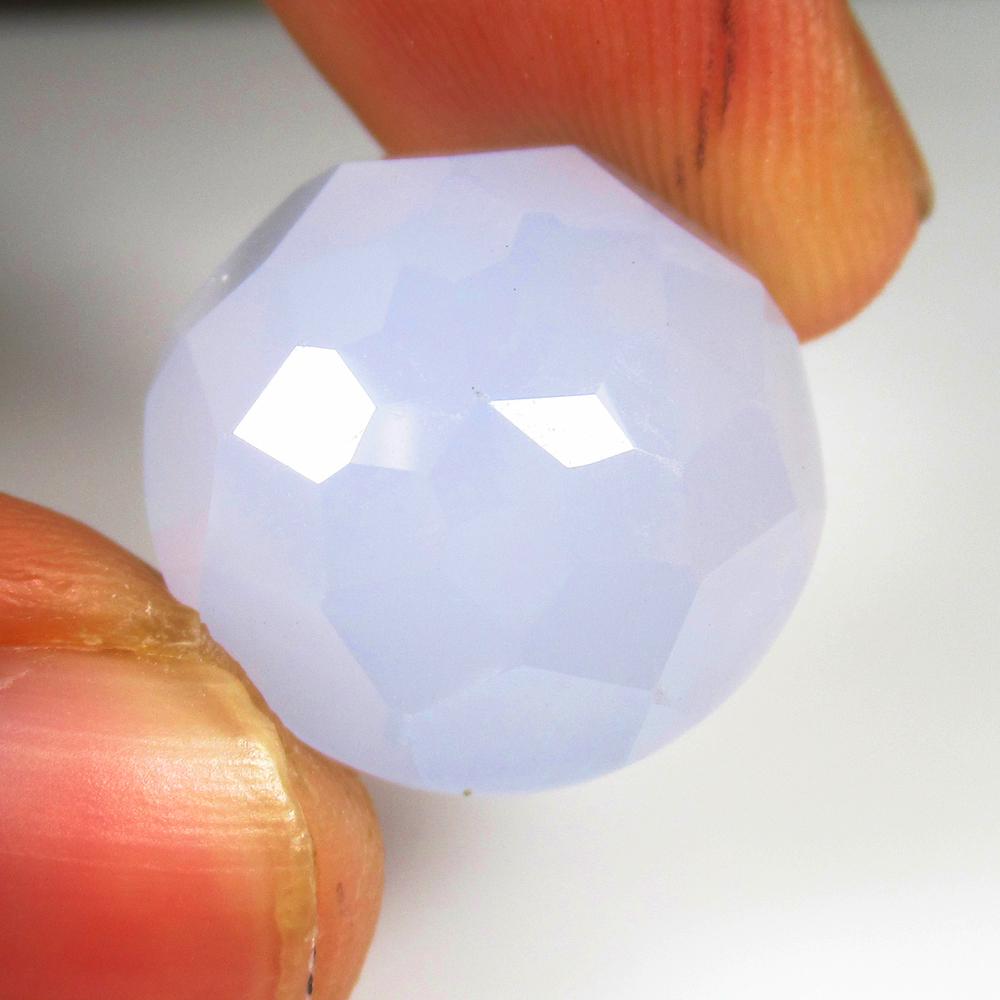 Natural Chalcedony - 20.60 Ct (1 of 2)
