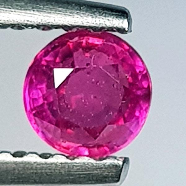 0.43 Ctz Top Quality Pinkish Red Natural Ruby: No Reserve! Title: 0.43 Ctz Top Quality Pinkish Red Natural Ruby Color/Clarity: Pinkish Red / VVS/VS Gemstone: Ruby Carat Weight: 0.43 Size/Dimensions: 4.20 x 4.20 x 2.60 Additional Information: Burma