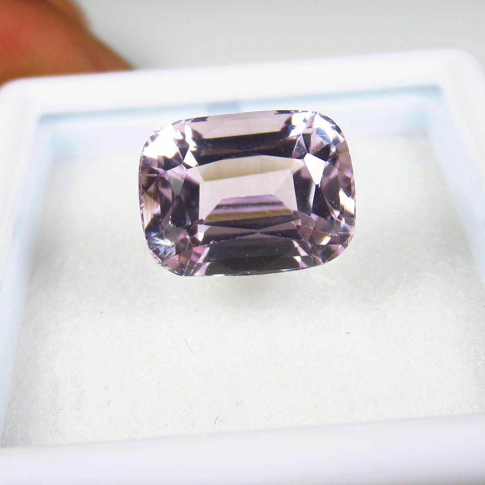 Natural Pink Kunzite - 3.81 Ct (1 of 2)
