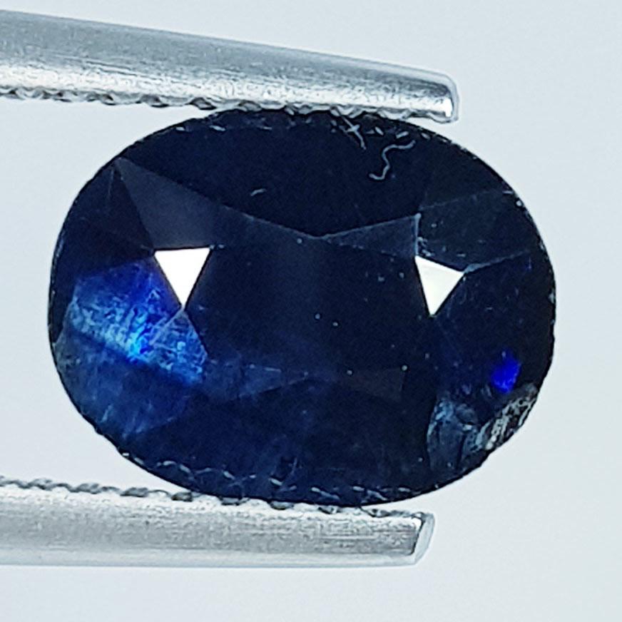 2.29 Ctz Natural Blue Sapphire: No Reserve! Title: 2.29 Ctz Natural Blue Sapphire Color/Clarity: Blue / VS Gemstone: Sapphire Carat Weight: 2.29 Size/Dimensions: 9.00 x 7.00 x 4.40 Additional Information: Burma / Oval Shipping: