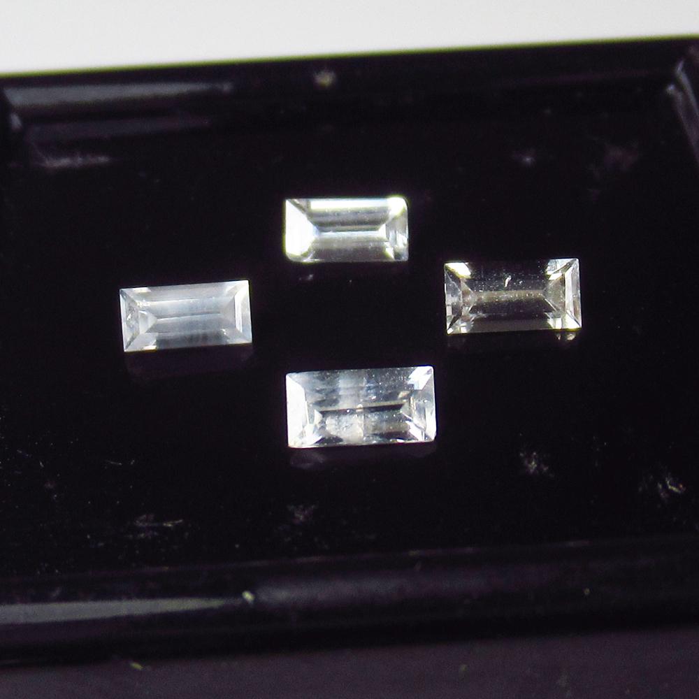 Natural Fancy White Sapphire Set - 0.57 Ct (1 of 2)