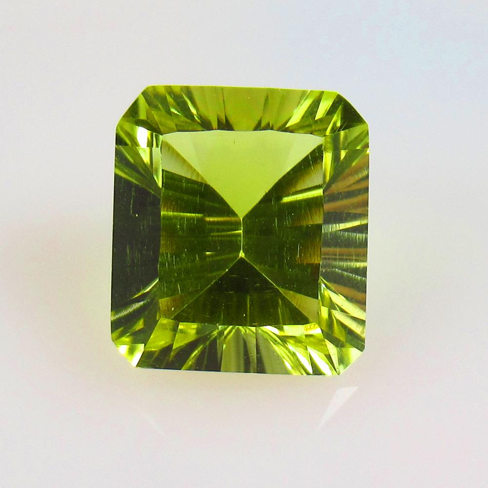 7.07 Ctw Natural Lemon Quartz Octagon Cut: No Reserve! Title: 7.07 Ctw Natural Lemon Quartz Octagon Cut Stone Clarity: VVS Gemstones: Natural Lemon Quartz Carat Weights: 7.07 Size/Dimensions: 12.20 x 10.90 x 8.10 mm Additional Information: Top