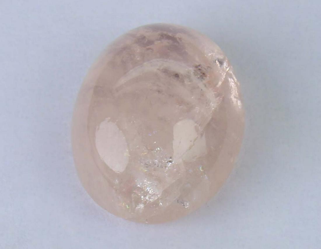 2.90 cts Natural Morganite: No Reserve! Title: 2.90 cts Natural Morganite Additional Information: Gemstone : Natural Morganite Shape and cut : Oval Cabochon Weight : 2.90 Carats Measurements : 10x8 mm Color : Peach Transparency 