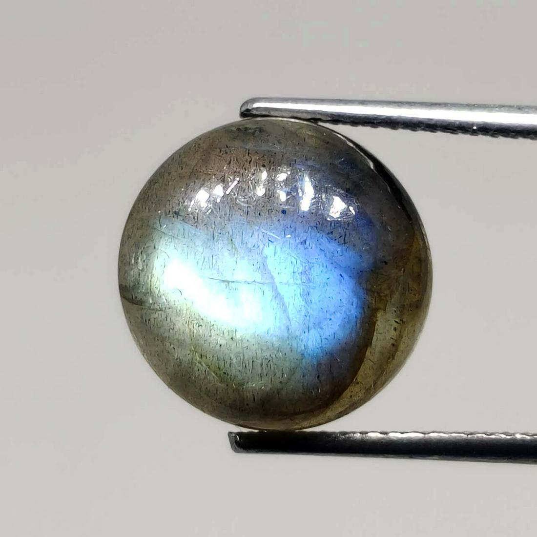 7.15 ct Natural Faceted Labradorite: No Reserve! Title: 7.15 ct Natural Faceted Labradorite Additional Information: Gemstones: Labradorite Carat Weights: 7.15 ct Size/Dimensions: 12 x 12 x 6 mm Origin : India Materials & Techniques: Labr