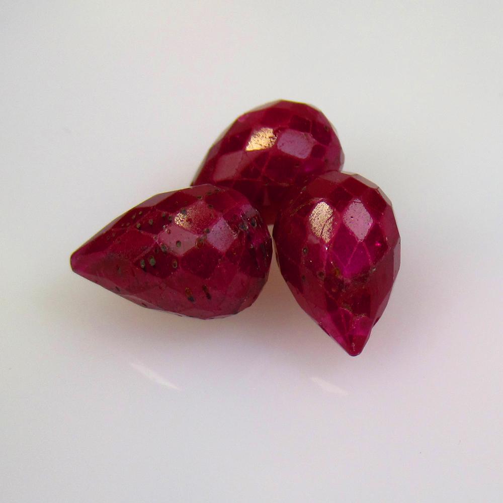 15.73 Ctw Natural 3 Mozambique Red Ruby Pear Drop Beads (1 of 2)