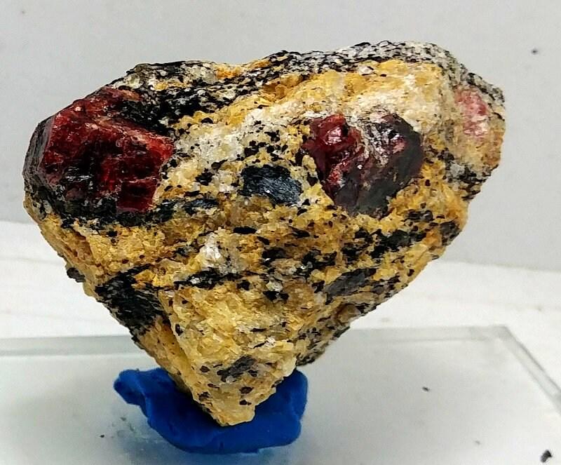 116 Grams Beautiful Red Zircon Specimen From Skardu Pakistan (1 of 7)